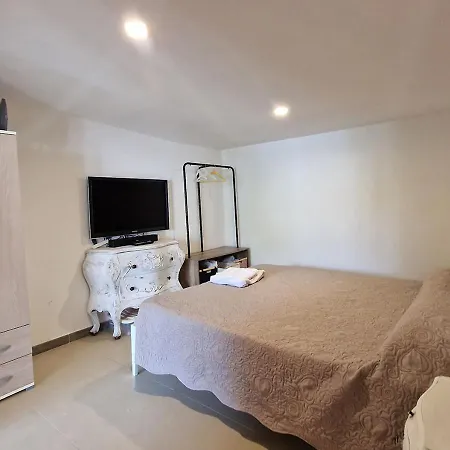 Apartamento Marina Di Monolocale Con Porticato *
